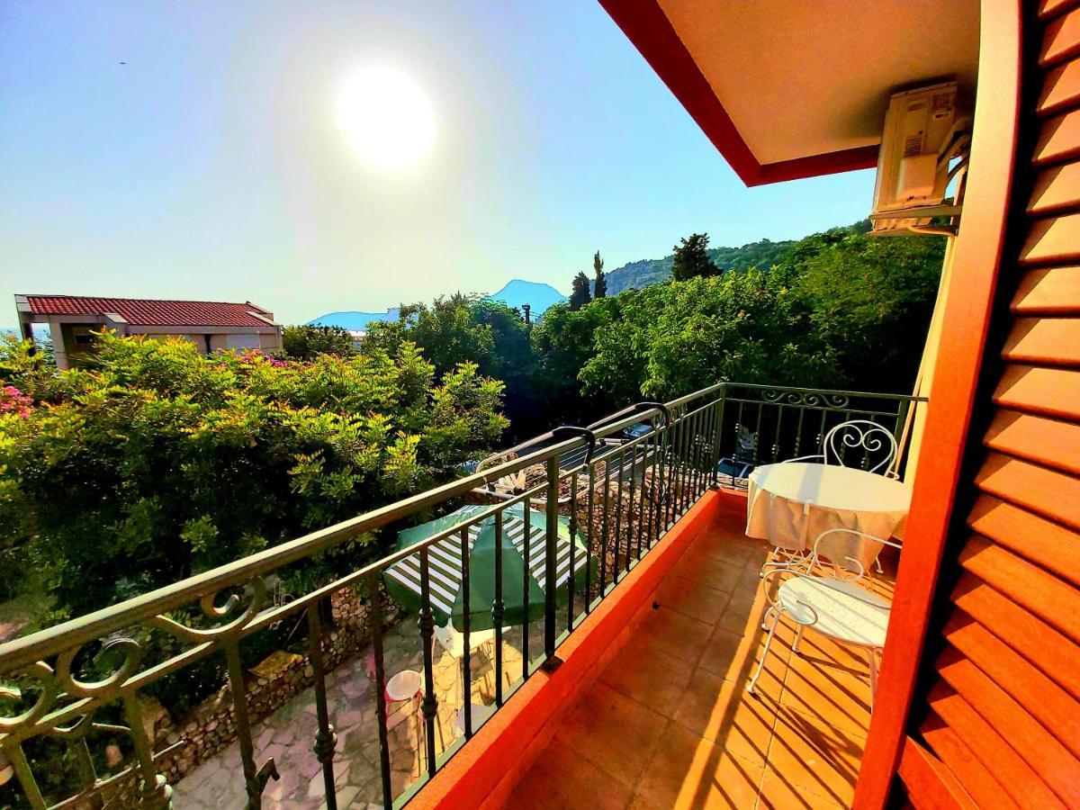 Nadalina Apartman Sutomore