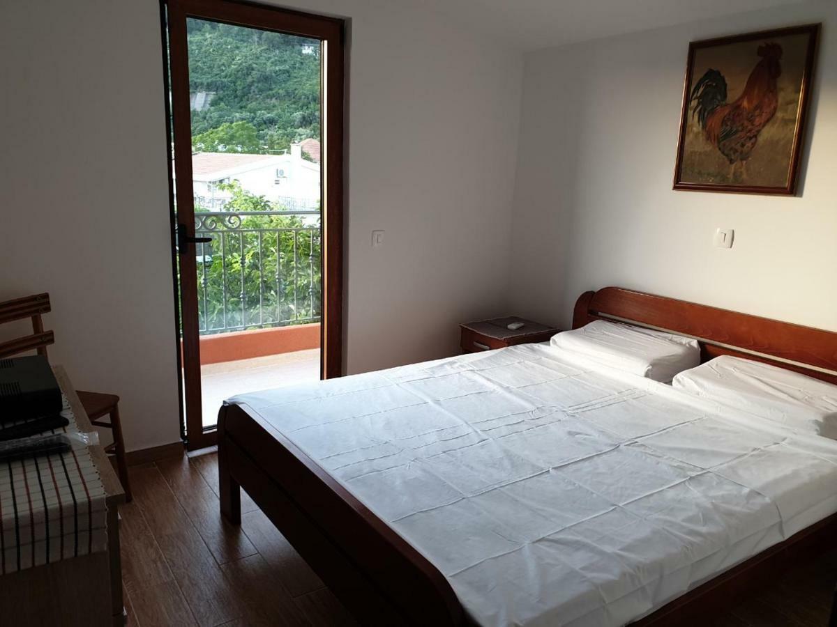 Nadalina Apartman *